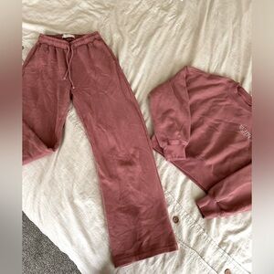 Abercrombie Lounge Set — sweatpants and sweatshirt